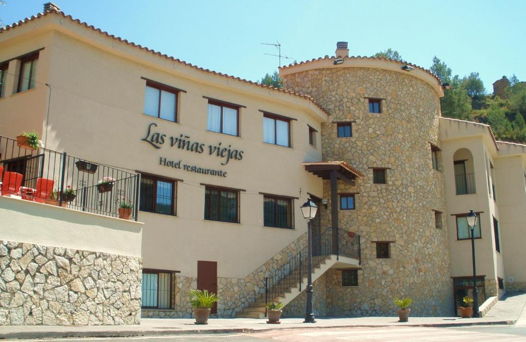 Hotel Restaurante Vinas Viejas Fuentes de Ayodar Exterior photo